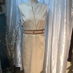 ⭐️Alex Marie Dress ( must bundle with other items for discount)